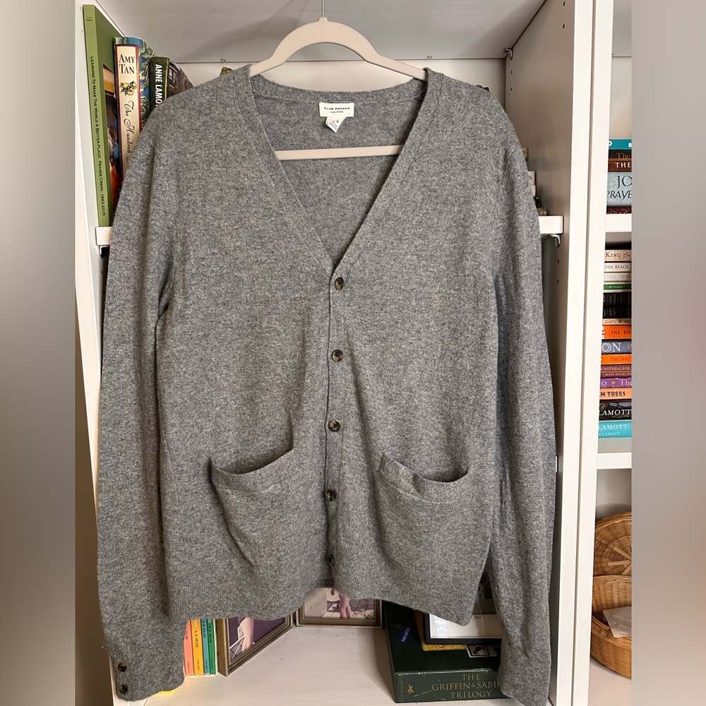 Club Monaco Cashmere Cardigan. Size M